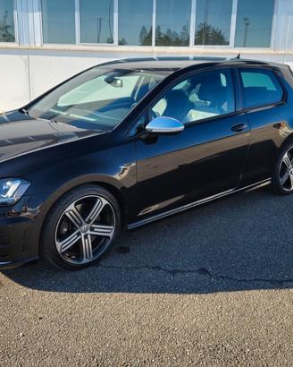 Volkswagen Golf R 2.0 3p.