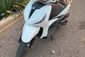 Beverly 400 hpe