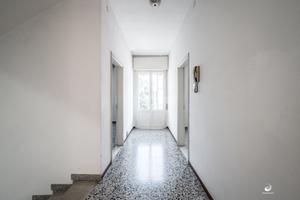 Casa indipendente in zona centrale a Bibbiano