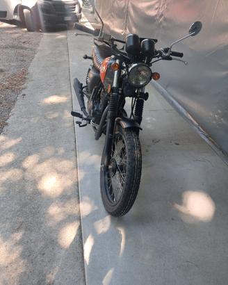 Moto 400