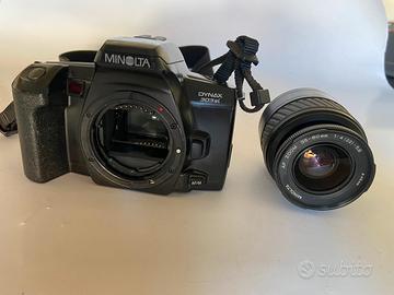 MINOLTA DYNAX 303SI ANALOGICA REFLEX 35 MM