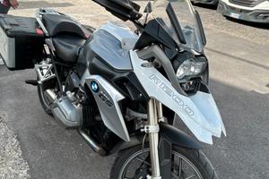 BMW R 1200 GS LC con solo 54000 km accetto permute