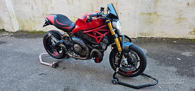 ducati monster 1200s 