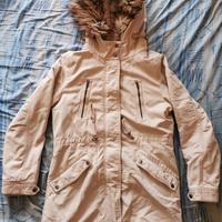 Giubbotto da donna parka con cappuccio Bershka