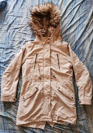 Giubbotto da donna parka con cappuccio Bershka