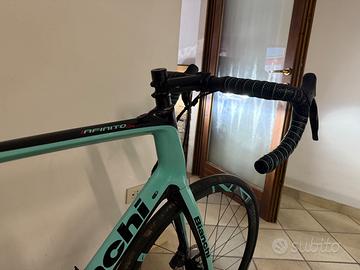 Bianchi infinito