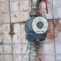 pompa acqua termocamino usata 