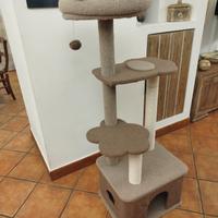 colonna tira graffi con cuccia e 2 piani 