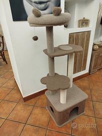 colonna tira graffi con cuccia e 2 piani 