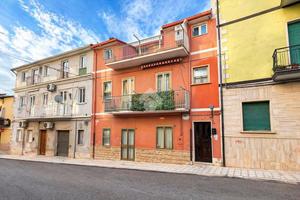 3 LOCALI A SAN GIOVANNI ROTONDO