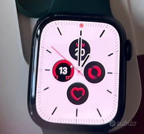 Apple Watch Series 7 GPS più Cellular