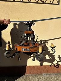 Lampadario stile rustico