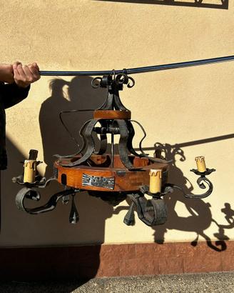 Lampadario stile rustico
