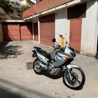 Honda Transalp 650 anno 2001