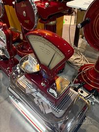 Bilancia berkel modello B a due piatti