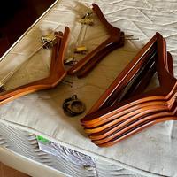 Appendini in legno massiccio con anello