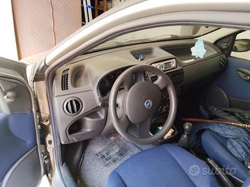 Fiat punto 1.2 benzina