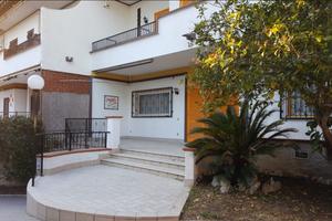 Splendito villino in residence Estate 2026