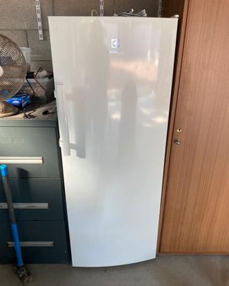 Frigorifero electrolux