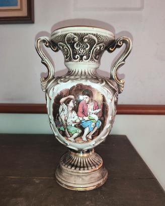 Splendida caraffa/vaso porcellana Capodimonte 