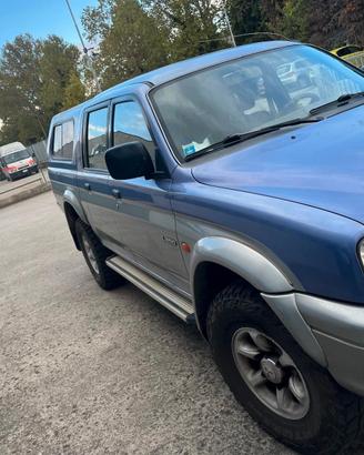 Mitsubishi L200 2.5 TD 4x4 Doppia Cabina hardtop