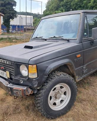 MITSUBISHI Pajero 2.5 TD autocarro gancio
