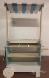 Carrello dei gelati per bambibi