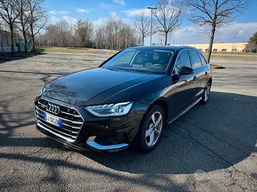 Audi A4 Avant 40 2.0 tdi mhev Business 204cv