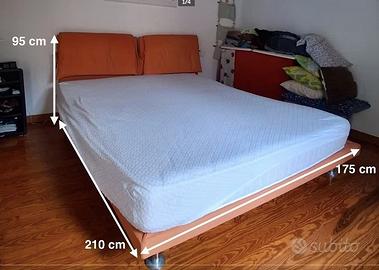 Letto matrimoniale - Pavia