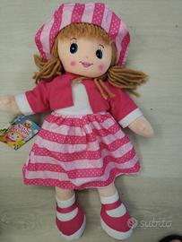 bambola di pezza Decatine