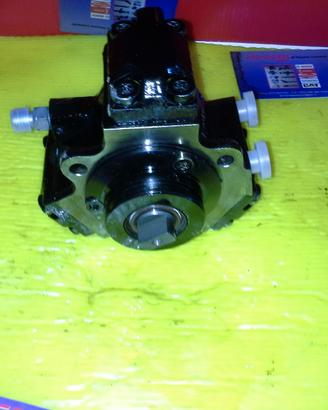 POMPA BOSCH CP1 044501015 -A 66807000301 MERCEDES