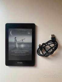 Kindle Paperwhite 10ª generazione 8GB Wi-Fi + cavo