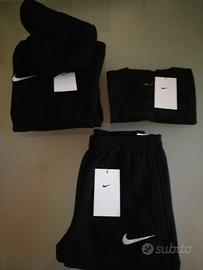 Tuta Nike bambino + T. shirt NUOVE