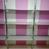 Ripiani per negozio abbigliamento 