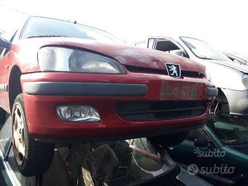 Peugeot 106 xs 1400 benzina ricambi