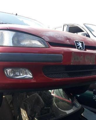 Peugeot 106 xs 1400 benzina ricambi