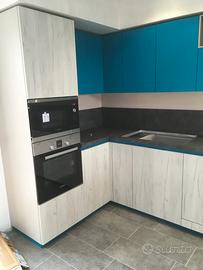 Cucina seminuova 1800 EUR