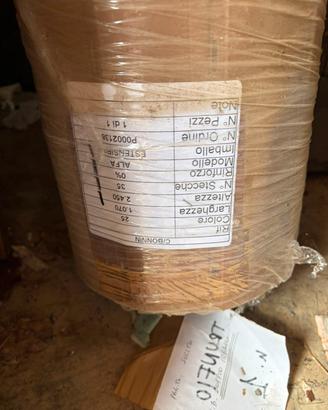 tapparella nuova. 1,070x2,450 