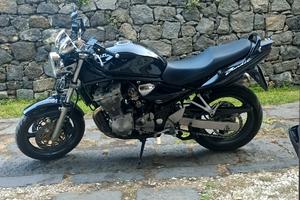 Suzuki GSF 600 Bandit 