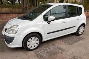 Renault Modus Grand 1.2 16V Live