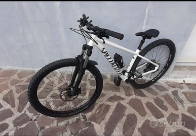 specialized rockhopper comp tg. M
