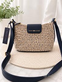 Borsa Tommy Hilfiger a tracolla nuova con cartello