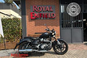 Royal Enfield Super Meteor 650 Astral Black del 20