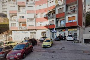 Garage intero o posti moto