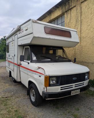 Camper Ford Transit II - ARCA