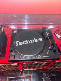 Giradischi TECHNICS SL 1210 mk2 da VETRINA