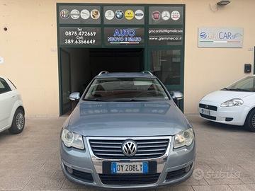 Volkswagen Passat 2.0 TDI DPF Var. High. BM Tech.