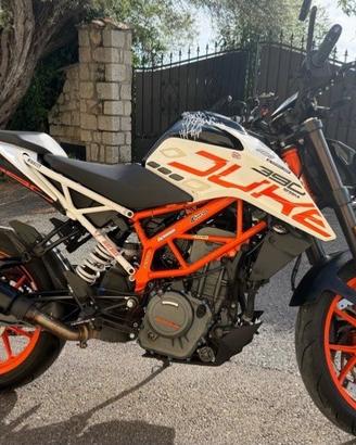 KTM Duke 390