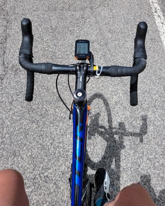 Giant tcr advaced pro 1 disc ultegra 11v.  Paolo