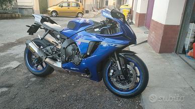 Yamaha R1 anno 2020